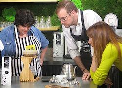 la-brulerie-caron-lance-sa-web-serie-linterview-cafe-caron