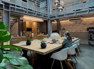 naama-lance-son-offre-naama-hospitality-services