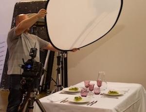 dans-les-bureaux-de-biscornu-cest-leffervescence